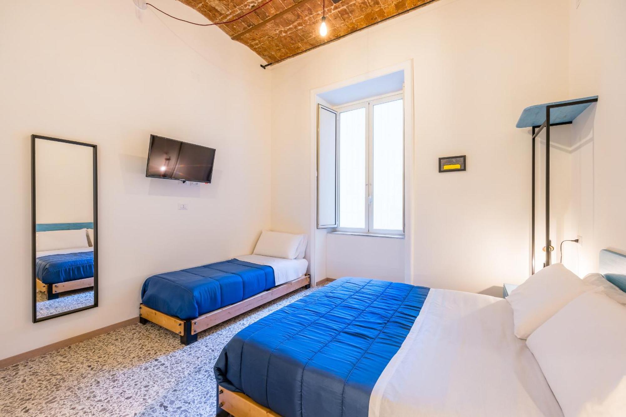Via Milano Central Station Apartment Neapel Exterior foto